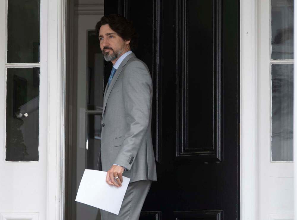 Adrian Wyld / Canadian Press files
Prime Minister Justin Trudeau has positioned the federal government as a benevolent provider of resources for testing, contact tracing and reopening, but left provinces to control when and how to undertake those measures.