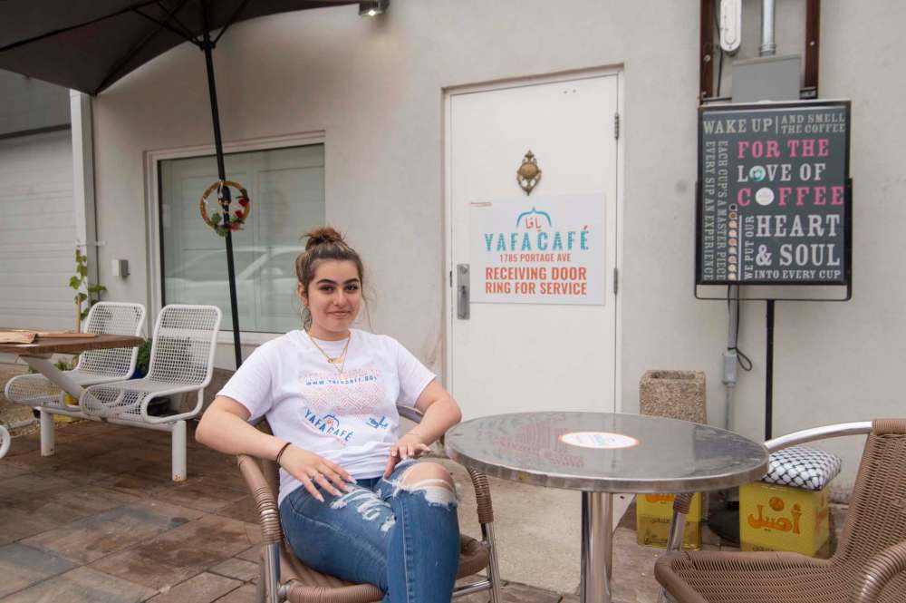 Café owners credit neighbourhood for return of stolen patio furniture