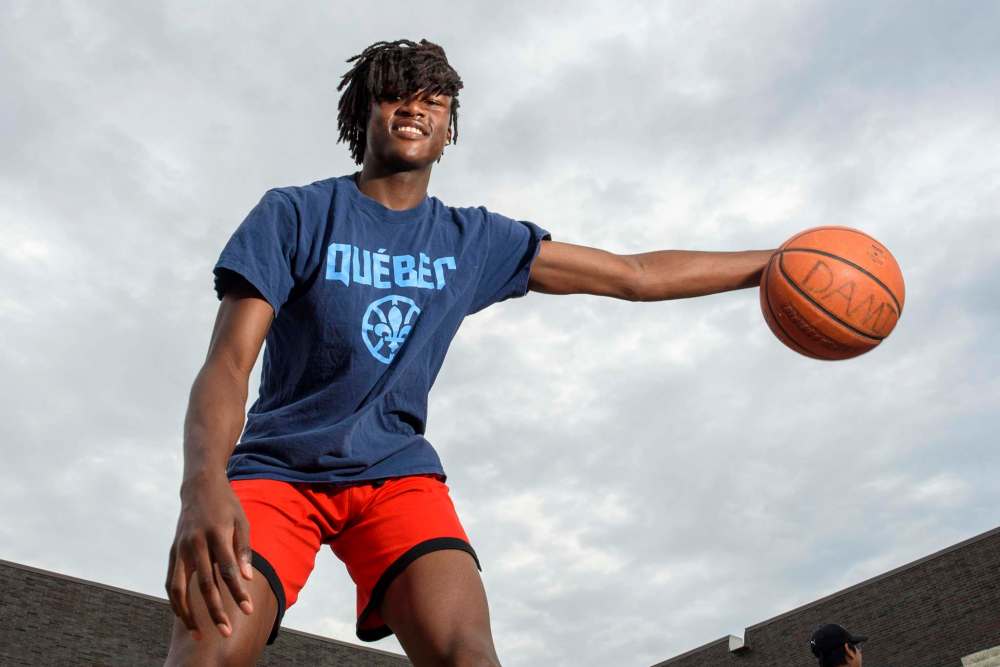 Dami Farinloye planned on playing in the  Ontario Scholastic Basketball Association and suiting up for Orangeville Prep in hopes of showcasing his skills in front of NCAA Division I scouts. (Jesse Boily / Winnipeg Free Press)