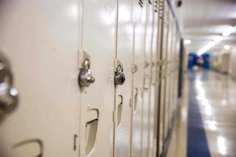 MIKAELA MACKENZIE / WINNIPEG FREE PRESS
With five weeks left until the school year starts, leaders are tailoring their pandemic plans to the province’s new guidelines — with everything from supplied masks to community centre classrooms up for consideration.