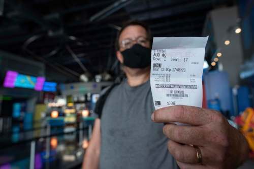 JESSE BOILY / WINNIPEG FREE PRESS
Craig Sharpe is attempting to beat a world record by watching the Christopher Nolan movie Tenet 120 times.