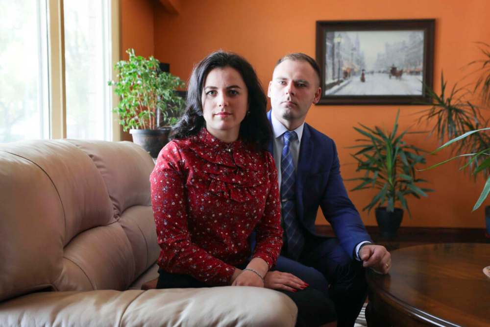 RUTH BONNEVILLE / WINNIPEG FREE PRESS
Jehovah’s Witnesses Sergei and Maria Silaev have experienced persecution for their faith.
