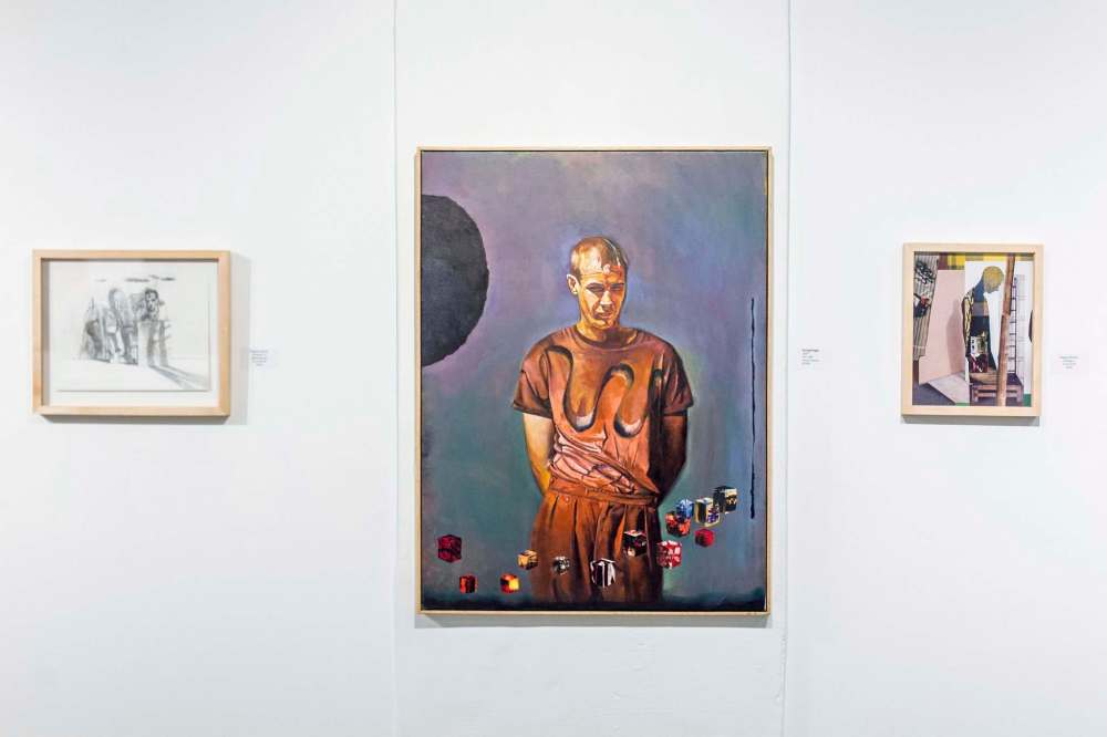 MIKAELA MACKENZIE / WINNIPEG FREE PRESS
The sides of Treacy’s boxes become their own vivid canvases for his art — including 13 oil paintings, 12 sketches, 19 photographs and six collages.