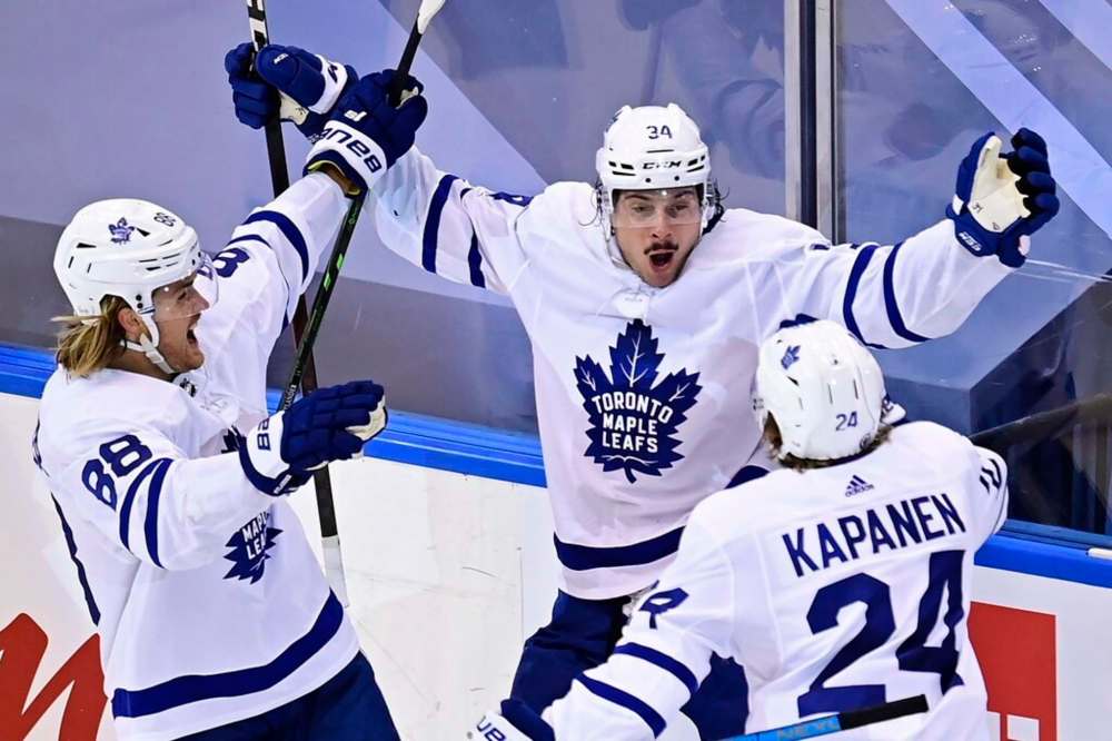 THE CANADIAN PRESS/Frank Gunn
The combination of the Toronto Maple Leafs' dynamic, young core players like Auston Matthews, centre, and William Nylander, left, along with some grizzled veterans signed in the off-season, make the buds the Canadian team to beat right now.