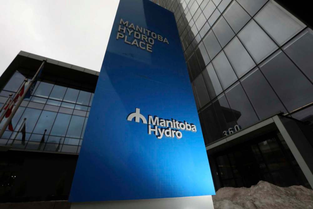 RUTH BONNEVILLE / WINNIPEG FREE PRESS FILES
Manitoba Hydro said it has had a COVID-19 pandemic response plan for workers at it