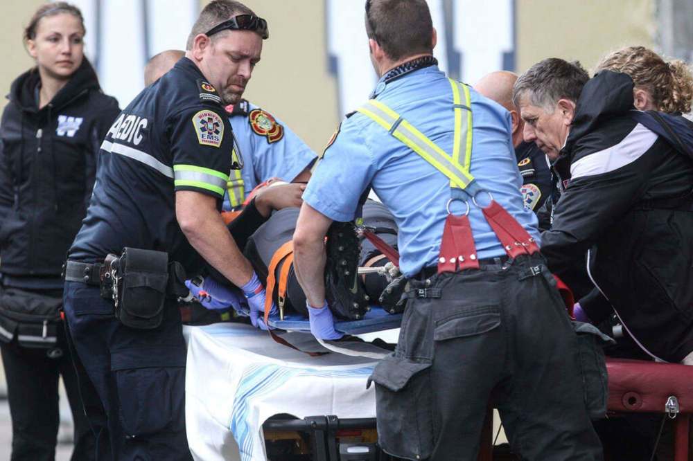 MIKE DEAL / WINNIPEG FREE PRESS FILES
First responders in the city are now being supplied with rapid COVID-19 tests to study how effective they are.