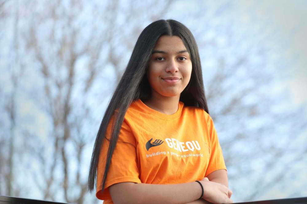 RUTH BONNEVILLE / WINNIPEG FREE PRESS
Feliciaa Baldner, 14, will sit down for a virtual fireside chat today with the CEO of the CMHR.