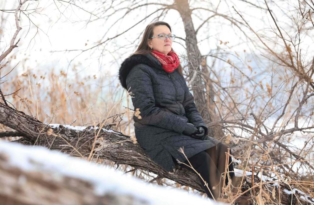RUTH BONNEVILLE / WINNIPEG FREE PRESS
Louise Rioux, a human resources professional and a single mother, says she found value in taking a mindful self-compassion course.