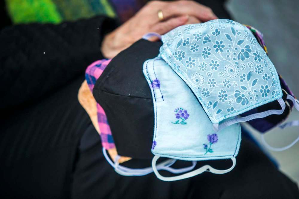MIKAELA MACKENZIE / WINNIPEG FREE PRESS
Some of Sharon Erickson-Nesmith’s hand-sewn face masks.