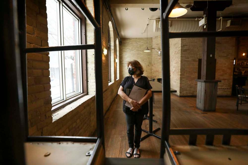 RUTH BONNEVILLE / WINNIPEG FREE PRESS
Roula Alevizos, owner and general manager of Saddlery on Market, argues that restaurants in Winnipeg can distance their customers safely.