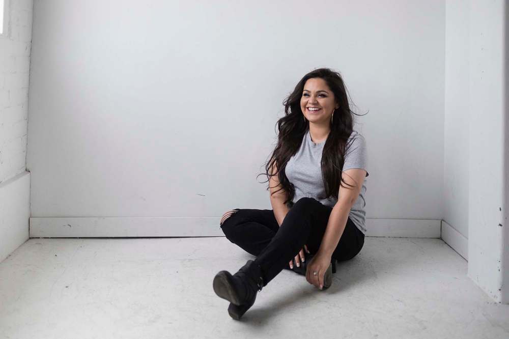 Melanie VanHeyst photo
Turner was drawn to country music because it was always playing at home on the radio tuned to NCI FM. Strong female vocalists including Faith Hill, Céline Dion and Martina McBride were major influences.