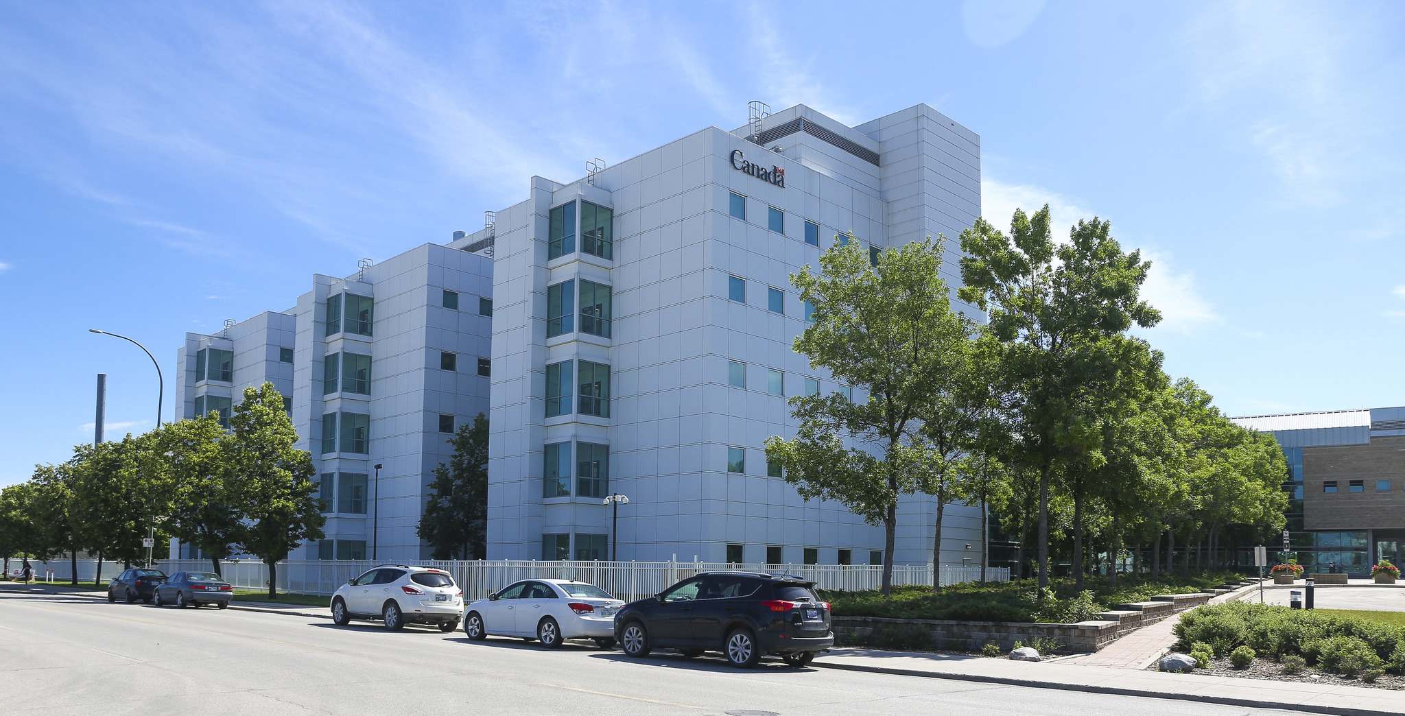 National Microbiology Lab cuts ties with scientists amidst RCMP probe