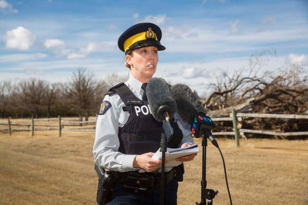 MIKE DEAL / WINNIPEG FREE PRESS
Manitoba RCMP spokeswoman Cpl. Julie Courchaine speaks to journalists about the case.