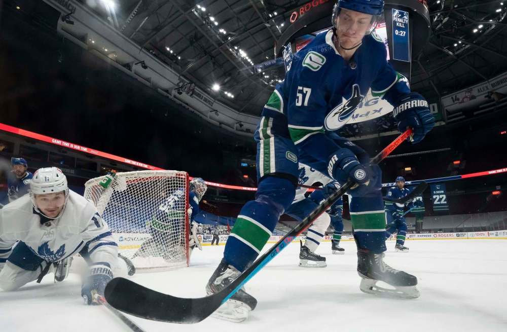 The Vancouver Canucks are currently going through a terrible COVID-19 outbreak that has quickly spread to more than 20 players, coaches and staff members, including former Winnipeg Jet Tyler Myers. (Jonathan Hayward / The Canadian Press files)