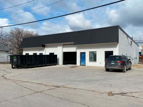 Ben Sigurdson / Winnipeg Free Press
When it opens in September, Low Life Barrel House&rsquo;s new location at 398 Daly St. N is slated to have a tap room adorned with the oak barrels used for aging its beer.