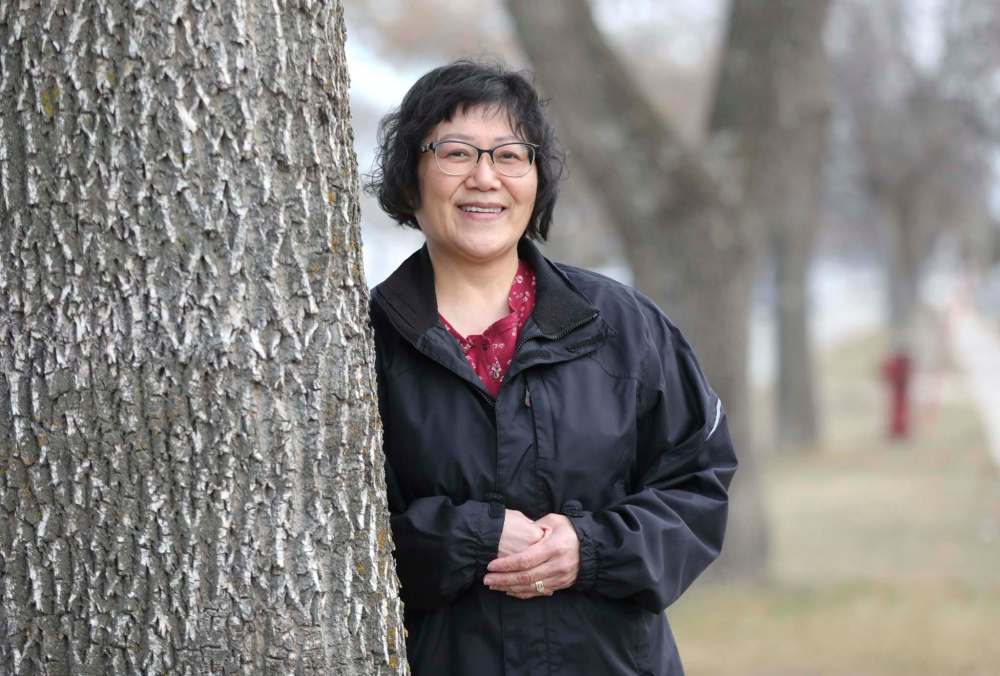 RUTH BONNEVILLE / WINNIPEG FREE PRESS
Now 60 and retired after a career with the Canada Revenue Agency and TransX trucking, Lily Dyson is a prolific volunteer. Helping newcomers is a key part of her work in the community.