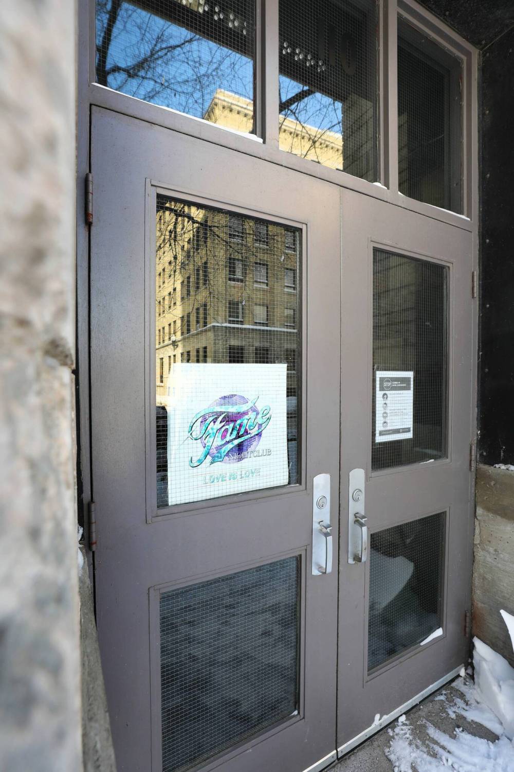 RUTH BONNEVILLE / WINNIPEG FREE PRESS 
The bar’s photographer took photos of the performance and the pics were posted on Fame’s Facebook page.