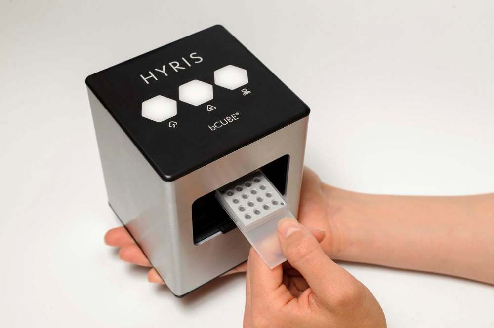 Manitoba uses the Hyris bCUBE rapid tests. (CNW Group / Songbird Life Science)
