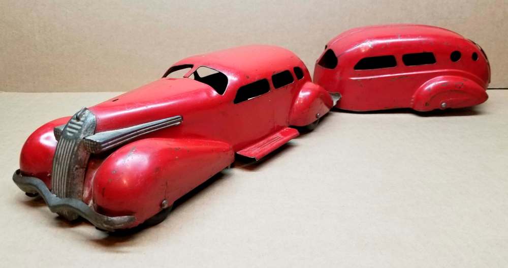 Supplied
Car and trailer made by Wynadotte Co.