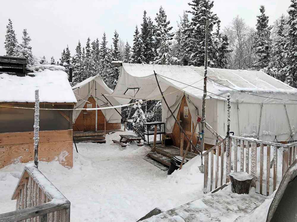 NIIGAAN SINCLAIR / WINNIPEG FREE PRESS
The traditional camp is five minutes from downtown Yellowknife, Northwest Territories.