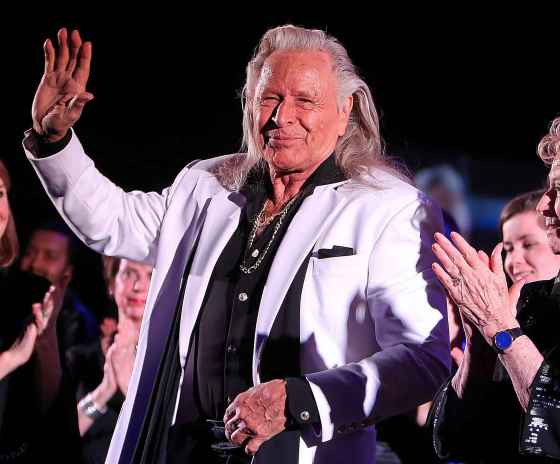 JASON HALSTEAD / WINNIPEG FREE PRESS FILESPeter Nygard, founder and chairman of Nygard International, is the subject of a class-action lawsuit alleging he lured women, many of them minors, to his Bahamian estate so he could sexually assault them — part of a decades-long sex-trafficking scheme.