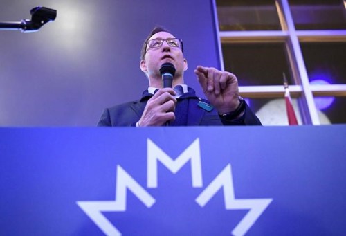 Conservative leadership candidate Peter MacKay speaks to supporters at a meet and greet event in Ottawa, on Sunday, Jan. 26, 2020. THE CANADIAN PRESS/Justin Tang