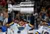 CP
St. Louis Blues' Alexander Steen carries the Stanley Cup after the Blues defeated the Boston Bruins in Game 7 of the NHL Stanley Cup Final, Wednesday, June 12, 2019, in Boston. (AP Photo/Michael Dwyer)