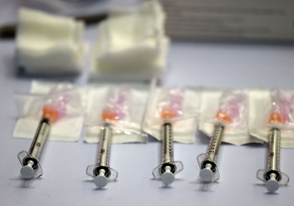 Tribune Media TNS
The province has administered an average of only 2,129 doses per day over the past week, a far cry from the 19,000 daily doses the province claims it could do if it had enough vaccines from the federal government. (Brad Horrigan / The Hartford Courant files)