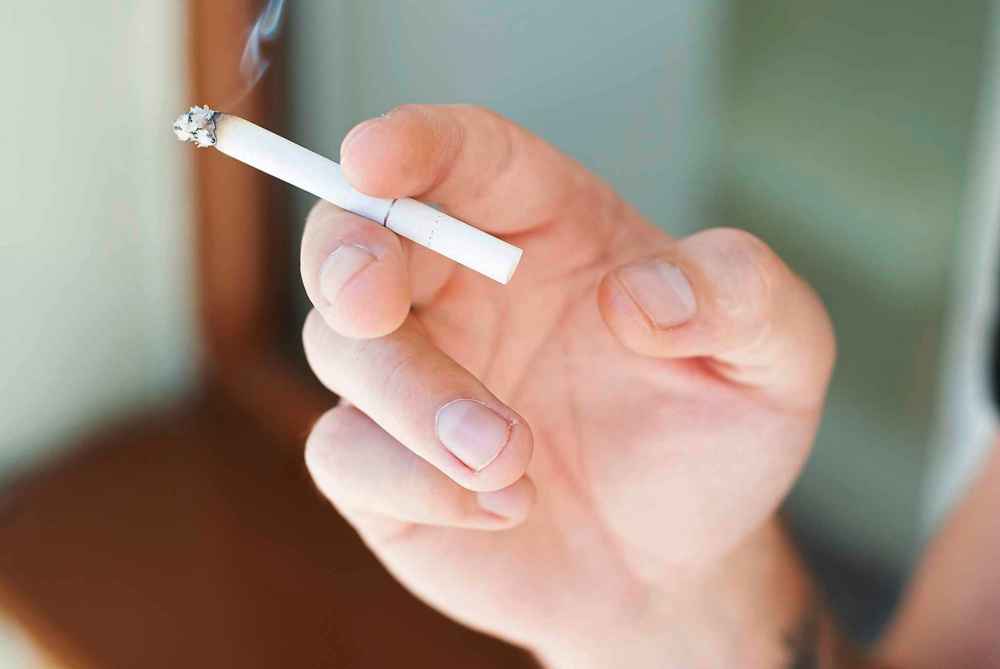 Each registrant in Manitoba will get up to $380 in free nicotine replacement products and counselling sessions with pharmacists. (Dreamstime / TNS files)