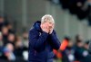 West Ham's manager David Moyes reacts during the English Premier League soccer match between West Ham Utd and Liverpool at the London Stadium in London, Wednesday, Jan. 29, 2020. (AP Photo/Frank Augstein)