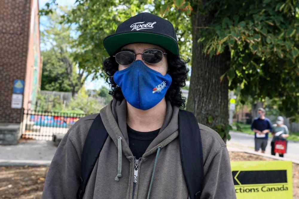 Andrew Francis Wallace - Toronto Star
Frank Ghazal waits to vote outside East York Community Recreation Centre in Toronto, September 20, 2021. Ghazal is a first-time voter.