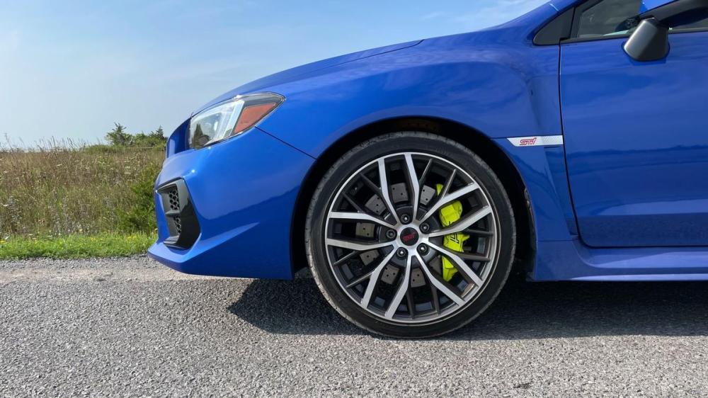 The STI comes with standard 19-inch aluminum machined alloy wheels.