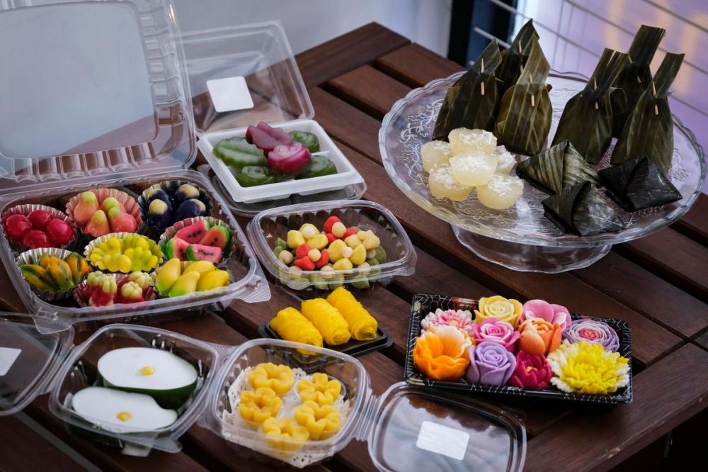 Giovanni Capriotti - photos For the Toronto Star
A spread of some of the pastries and desserts at Patchmon’s Thai Desserts and More.