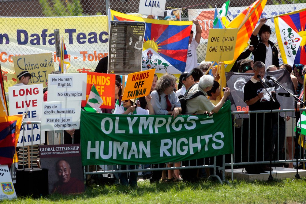 CNS
A coalition of human rights groups from Toronto, Montreal and Ottawa protest in 2008 the awarding of the Olympic games to Beijing.(Christopher Pike, The Ottawa Citizen files)