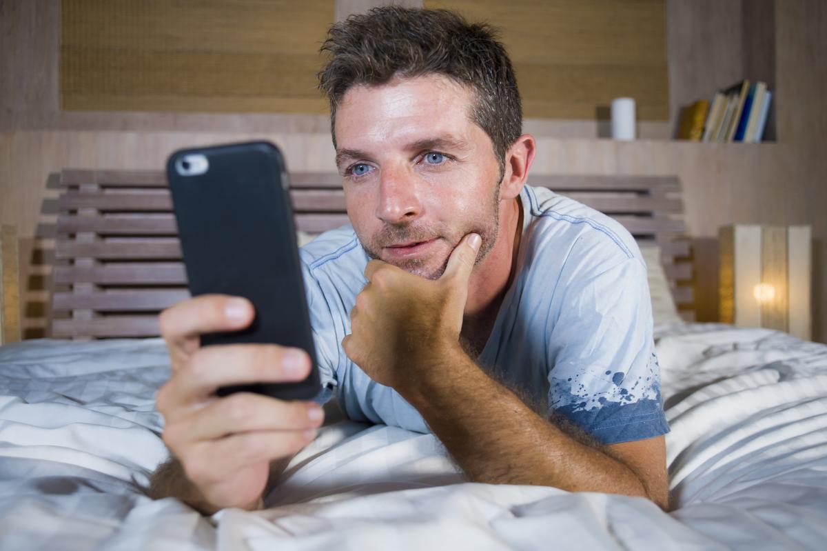 How to spot a lovebomber and what to do if you’re involved with one Winnipeg Free Press