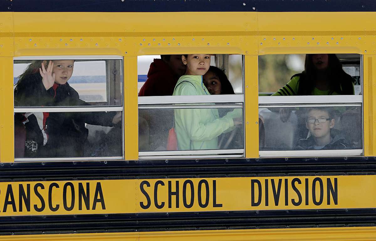 School divisions unveil pandemic backtoclass plans Winnipeg Free Press