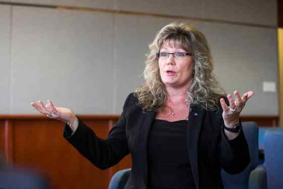 MIKAELA MACKENZIE / WINNIPEG FREE PRESSProgressive Conservative leadership candidate Shelly Glover is calling for a 30-day postponement of the vote. (Mikaela MacKenzie / WInnipeg Free Press files)