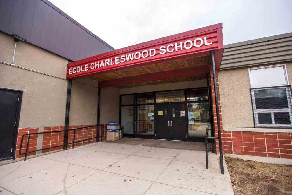 MIKAELA MACKENZIE / WINNIPEG FREE PRESS
Ecole Charleswood School in Winnipeg.