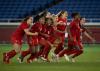 Rick Madonik - Toronto Star
Canada wins gold against Sweden and players head for the celebration.