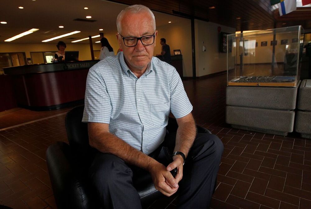Winkler Mayor Martin Harder isn't surprised by the low vaccination numbers. (Phil Hossack / Winnipeg Free Press files)