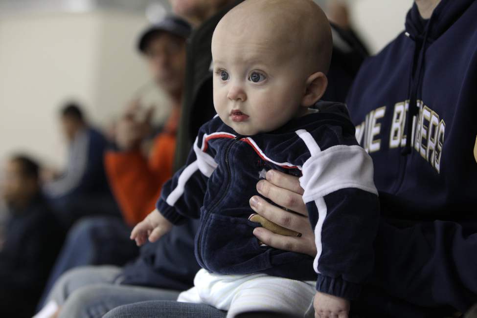 RUTH BONNEVILLE / WINNIPEG FREE PRESS
Eight-month-old Evan Graumann was one of the younger fans that couldn't keep his eyes off the Jets.