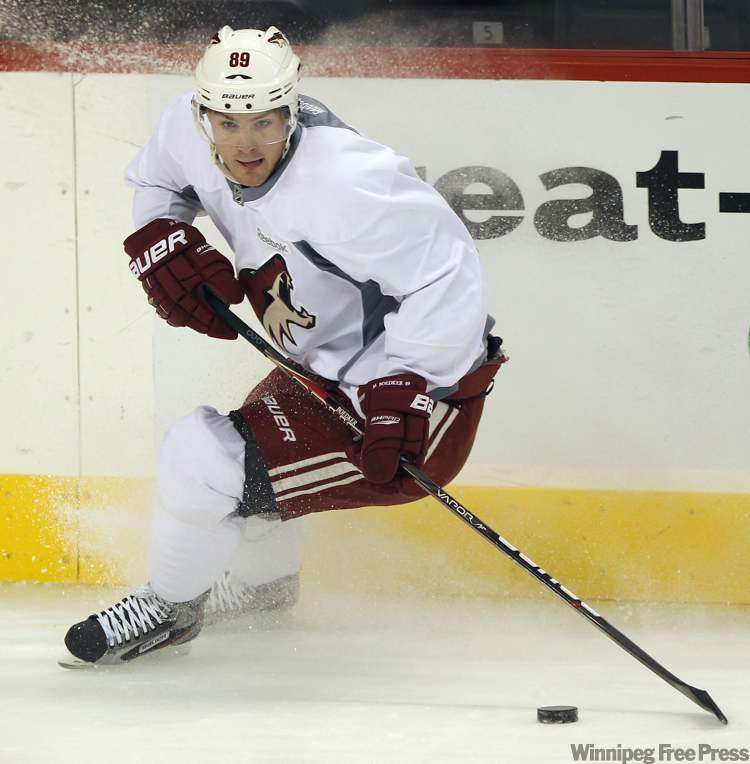 Joe Bryksa / Winnipeg Free Press
Phoenix Coyotes Mikkel Boedker during practice Wednesday afternoon at the MTS Centre in Winnipeg.