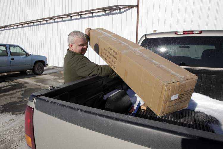 Parcel pickup in North Dakota Winnipeg Free Press