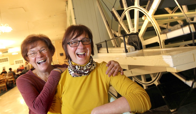 Long-time friends Patricia Holmes (left) and Judy Baran had to visit the Paddlewheel Restaurant one last time after spending their Saturdays at the restaurant when they were younger.