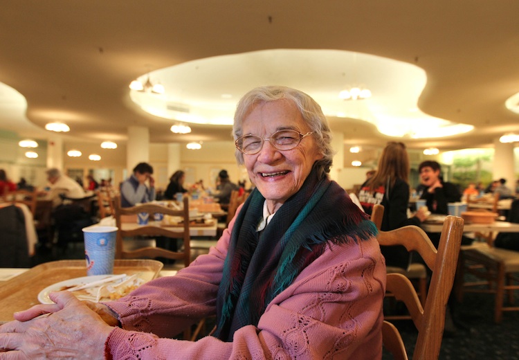 Ruth Bonneville / Winnipeg Free Press
Irene Andrusko has been coming to the Paddlewheel Restaurant for over 30 years.