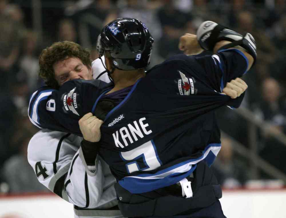 JOE BRYKSA / WINNIPEG FREE PRESS
Winnipeg Jets Evander Kane fights with Colin Fraser during the second period.