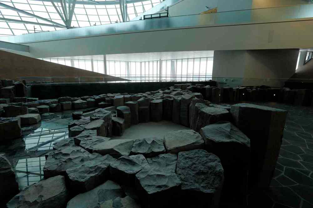 KEN GIGLIOTTI / WINNIPEG FREE PRESS
On the second level, rocks and a pond fill the Garden of Contemplation.