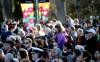 Phil Hossack / Winnipeg Free Press
An enthusiastic crowd waitied patiently for an appearance of Prince Charles and Camilla at the Legislature Wednesday evening.