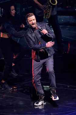 JOHN WOODS / WINNIPEG FREE PRESS
Justin Timberlake plays at Bell MTS Place in downtown Winnipeg Monday, February 4, 2019.