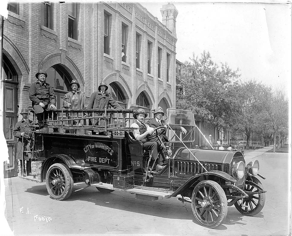 L. B. Foote / Winnipeg Free Press Archives
1919 Strike
Scene at Westminster and Lipton Station during 1919 Winnipeg General Strike. Strikebreakers for the Committee of 1,000 took over the fire department when the firefighters joined the strike.